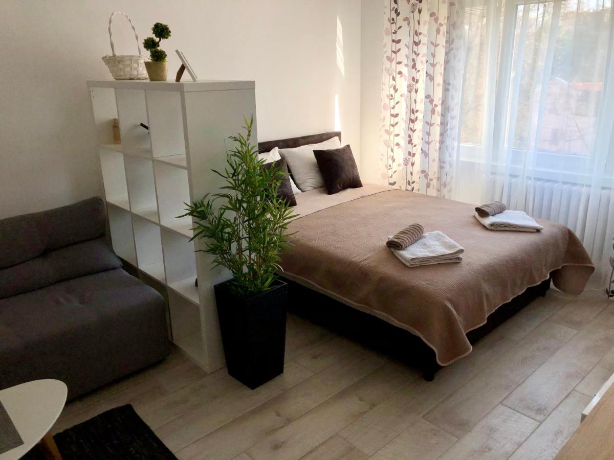 Modern Studio Βελιγράδι Εξωτερικό φωτογραφία